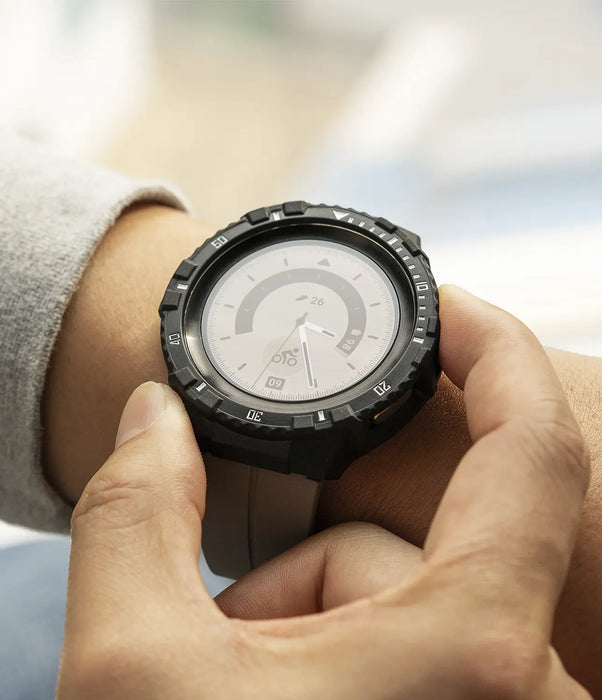 Estuche Ringke  Fusion X Samsung Galaxy Watch 5 Pro - 45mm - Negro/Blanco